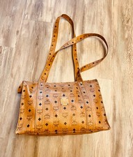 Anya Vintage Shopper braun MCM
