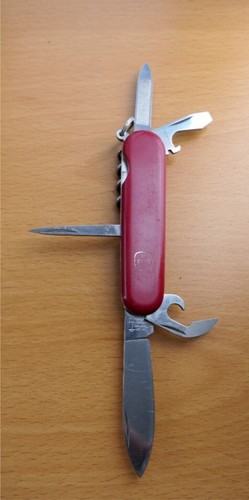 Schweizer taschenmesser - schweizer, /