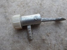 unbenutzter DDR Anschluss für Luftpumpe Kompressor Luftprüfer Trabant Wartburg 