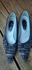 WOW! Tolle DONNA CHRISTINA Pumps klassisch Boucle s/w Damen Gr. DE 38 @@@