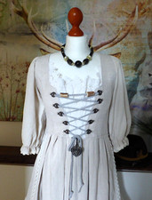 SKANDAL Dirndl Trachtenkleid Leinen  Gr  38 Mieder Schnürung Spitze natur