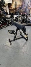 Technogym Preacher Curl / Bizeps Curl Bank kommerzielle Fitnessgeräte