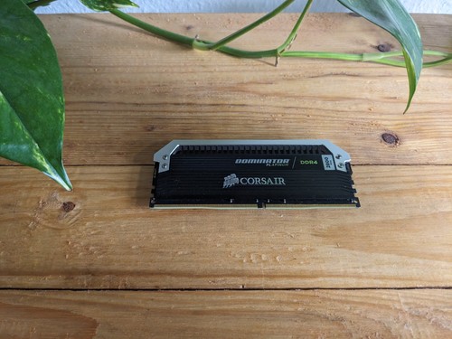 8gb corsair dominator platinum - 8gb,