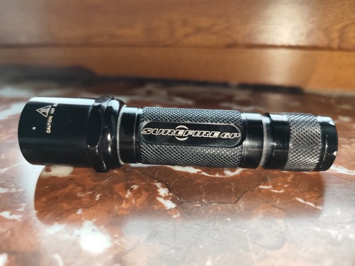 Surefire taschenlampe sehr - surefire, taschenlampe,