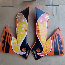 KTM EXC 525  450 400 300 250 125  Verkleidung Vorne Seitenverkleidung 2005