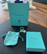 Tiffany return to - &,