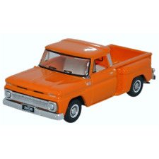 Oxford 87CP65002 Chevrolet Stepside Pick Up 1965 - Orange 1/87