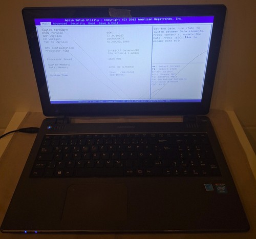 Medion akoya e6240t md99350 - e6240t,