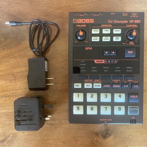 Boss 202 sample sampler - sample,