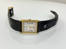 Maurice Lacroix Damenarmbanduhr Ref. 72323 mit original Lederarmband + Datum
