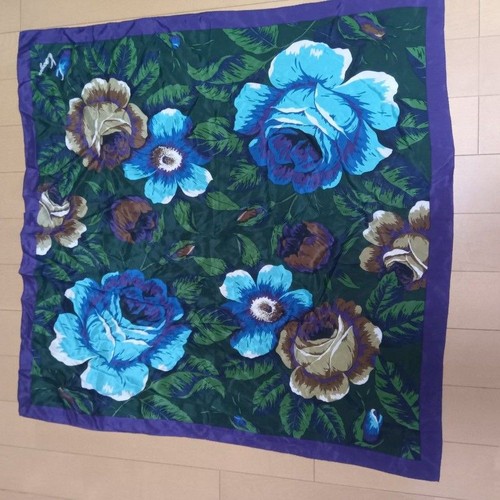 Kenzo seidentuch blumenmuster - kenzo,
