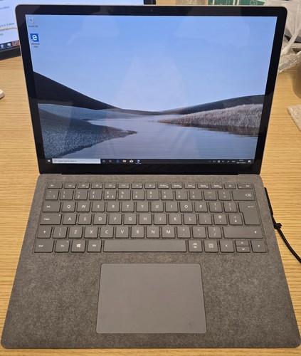 Microsoft surface laptop - surface,