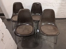 Eames dss fiberglas - 4x,