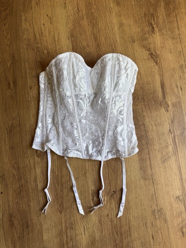Vintage frederick of - vintage, frederick's