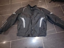 Motorradausrüstung Jacke,Handschuhe,Tankrucksack,Gepäckrolle,Regenschutz u. m.  