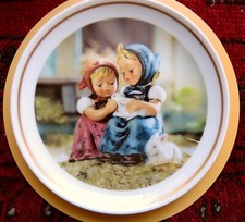 Goebel hummel wandteller - /,