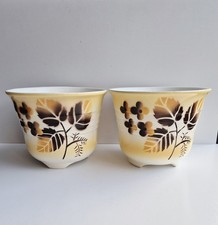 schöner alter Übertopf