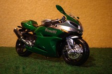1:18 Benelli 1130 Tornado TRE Grün Silber 2007 MAISTO 00321