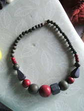 Halskette Perlenkette bunt Holzperlen