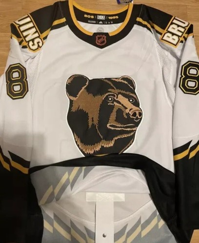 David pastrnak boston bruins - boston,