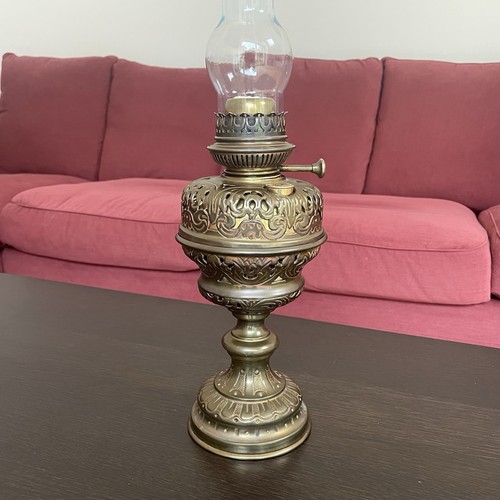 Elegante antike petroleumlampe - elegante,