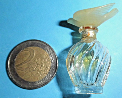 Miniflakon kleiner parfüm - kleiner,