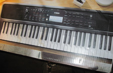 Yamaha PSR E383 61-Key
