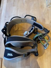 Klettergurt Petzl Corax, verstellbar+zusätzlichem Tube-Sicherungsgerät+Karabiner