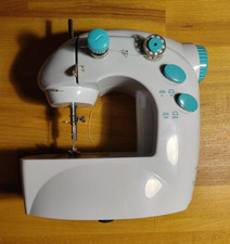 Mini Sewing Machine |