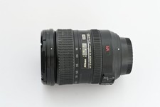 Nikon NIKKOR AF-S DX 18-200mm