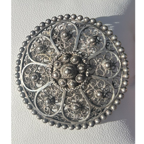 Vintage filigran brosche aus - brosche,