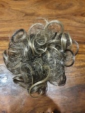 Haarteil, blond gesträhnt (hell-dunkelblond), Locken