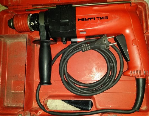 Hilti bohrmaschine mit 2 - tm,