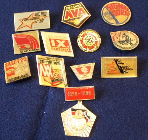Abzeichen medaillen ddr nva - medaillen,