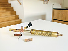 Oldtimer Kupfer Benzin