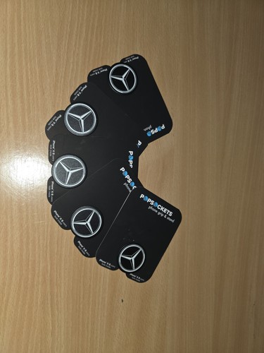 Mercedes pop sockets - sockets, handy