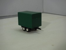 Kofferanhänger f. PKW, Transporter (ca. 1990-2010), grün, unbek. Herst., H0 1:87