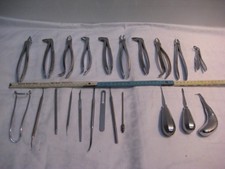 Zahnarztinstrumente  Extrktionszangen Dentalwerkzeug Aesculap