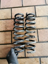 BMW 3er 320i 325i E90 Federn Fahrwerksfeder Hinterachsfeder rechts links 