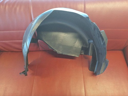 Ford 2010 hinten links - ford,