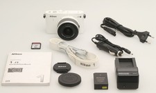 Nikon 1 J3 Digitalkamera mit