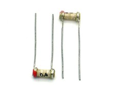 2x Keramik - Röhrenkondensator 0,4pF (Rohrkondensator, Kerko, Kondensator)V375