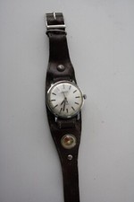 WOSTOK - Herren USSR (CCCP) Armbanduhr –    60 - 70 Jahren   mit  18 JEWELS