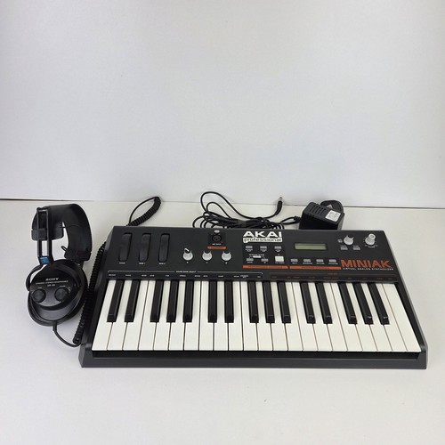 Akai miniak synthesizer - akai,