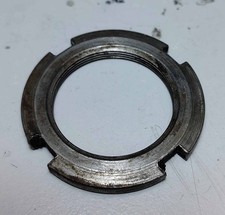 Nutmutter des Lenkungslagers