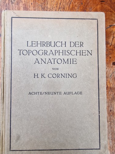 Lehrbuch der topographischen