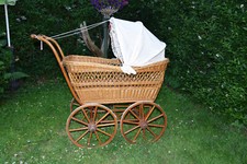 Originaler Historischer Kinderwagen um 1900