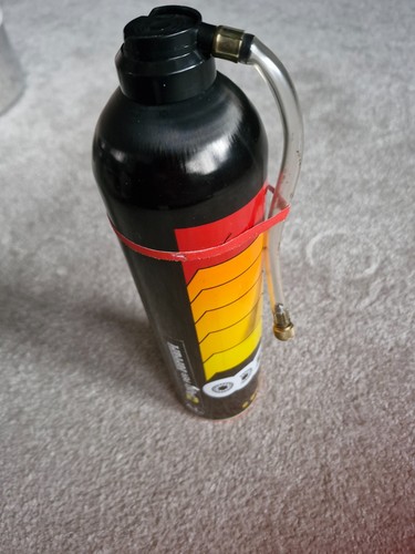 Ferrari reifenfüllflasche f40 - ferrari-reifenfÜllflasche,