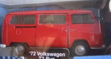 Welly Collection '72 VW  T2 Bus Bulli Länge ca. 11cm rot Türe zum öffnen OVP