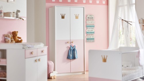 Kleiderschrank